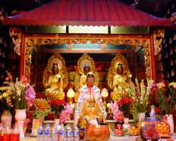 There are 18 altars for prayers each having a different function in the temple. They are numbered from 1 to 18 for the convenience of the visitors. Al